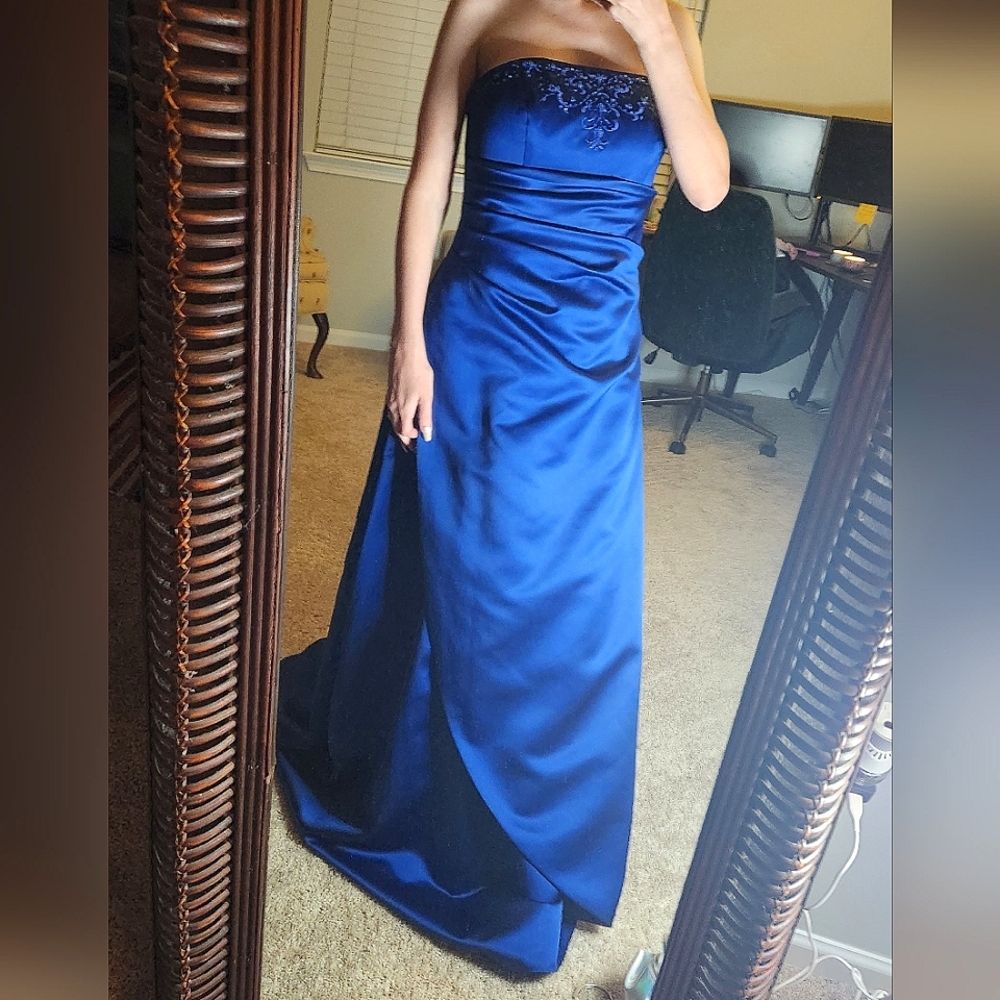 David's Bridal Navy Blue Ball Gown Size 6